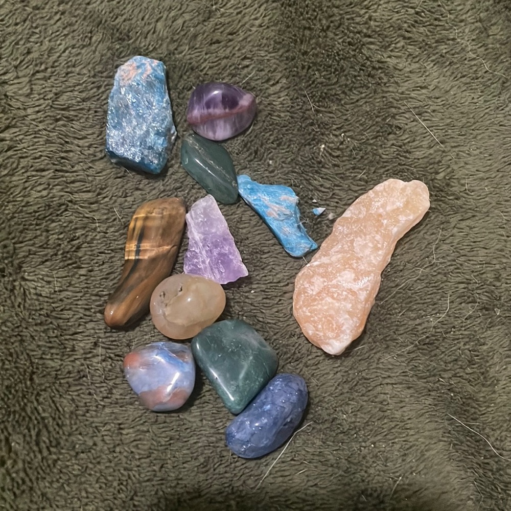 random crystal lot